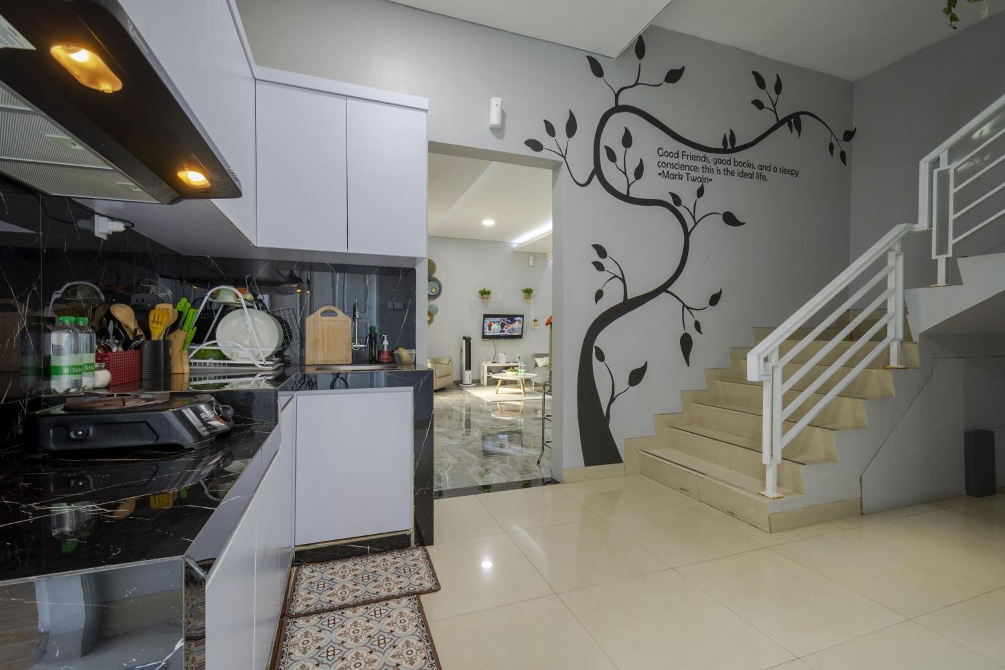 Villa Palm Springs By Reqhome Ciater Hilir Екстер'єр фото